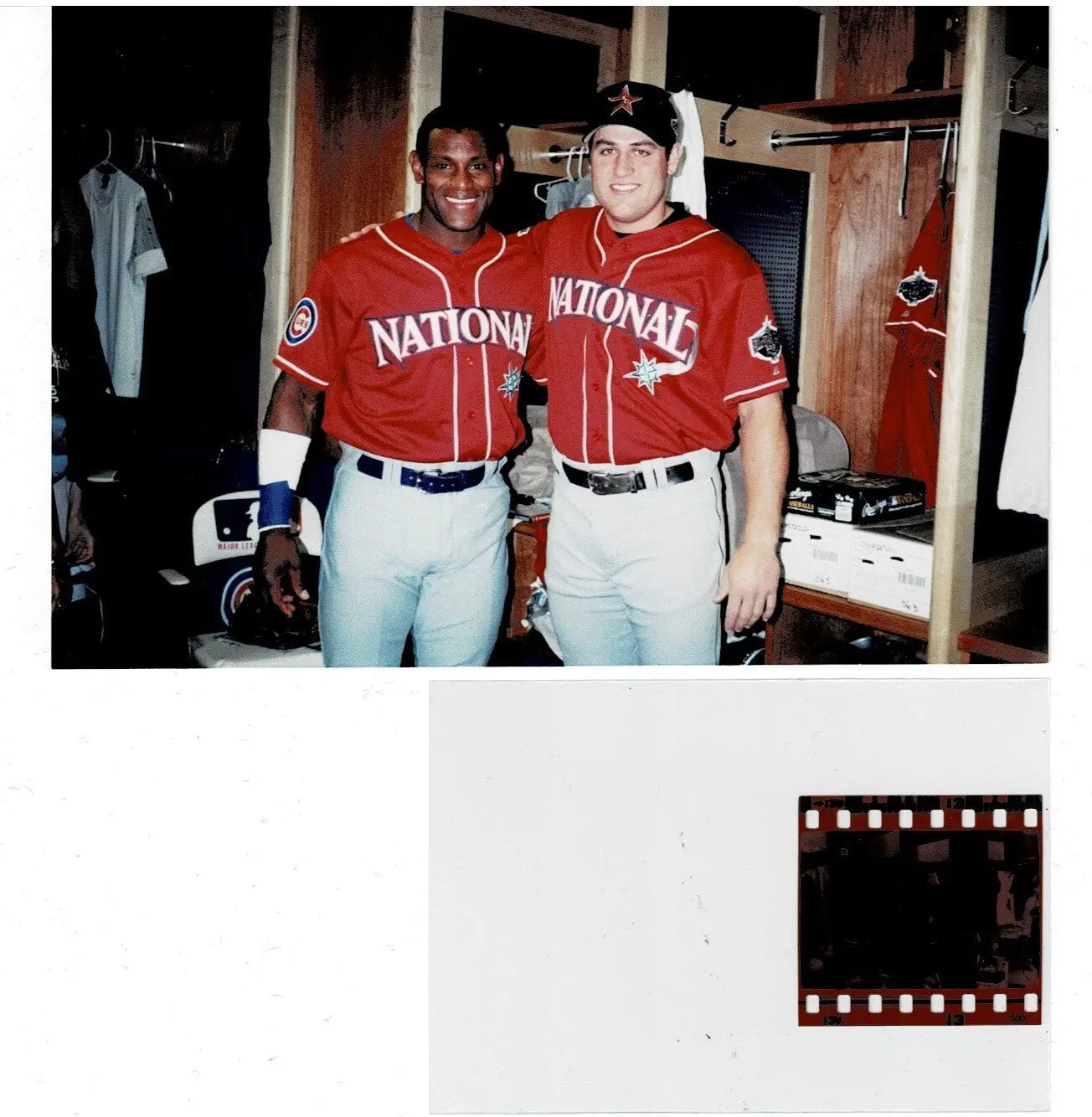 2001 Sammy Sosa Lance Berkman Photo Seattle All Star Clubhouse Snapshot Type 1 - Sports Memorabilia