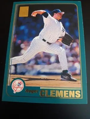 2001 Topps - Roger Clemens #170. NY Yankees. NRMT+ - Baseball Card Single