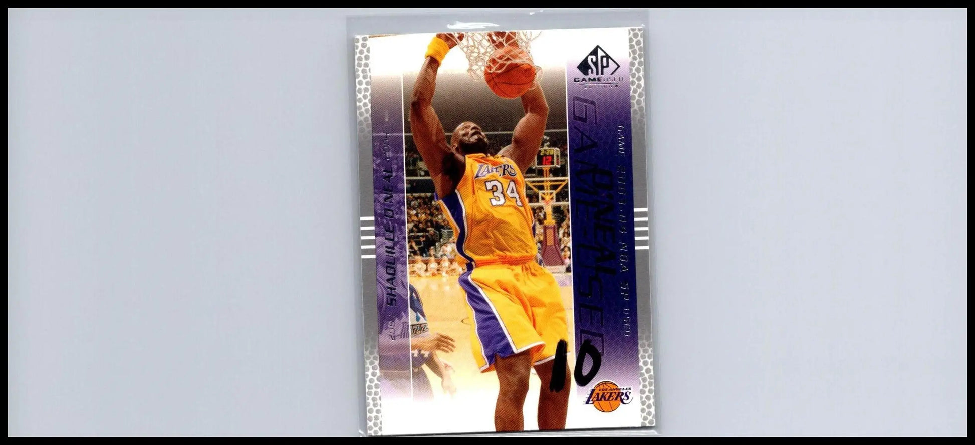 2003-04 SP Game Used #40 Shaquille O’Neal trading card featuring iconic basketball legend