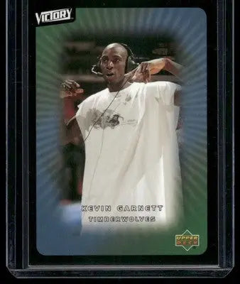 2003 Upper Deck Victory Kevin Garnett #54 Basketball - Basketball Card Single