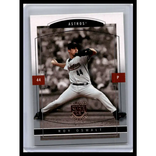 2004 SkyBox LE #94 Roy Oswalt NM-MT Houston Astros Baseball Card - Baseball Card Single