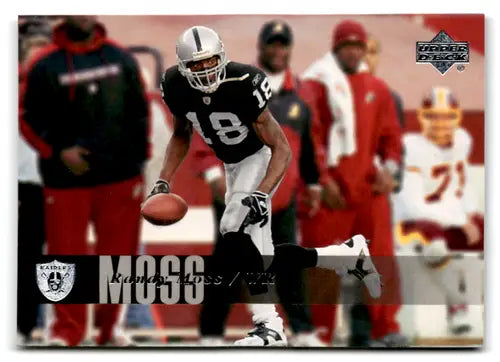 Original gloss 2006 Upper Deck Randy Moss football card featuring Raiders ID:77832