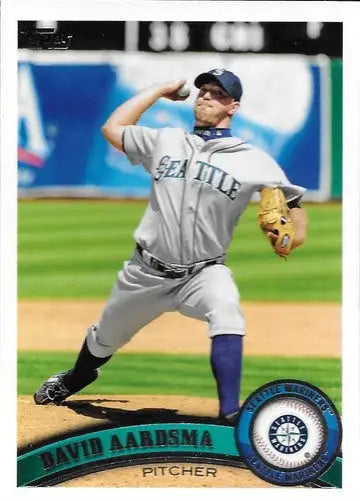 Original gloss David Aardsma baseball card from 2011 Topps Mariners series