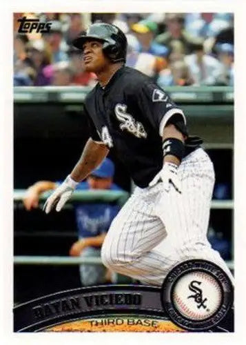 Original gloss Dayan Viciedo baseball card from 2011 Topps White Sox series