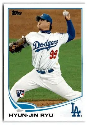 2013 Topps #661a Hyun-Jin Ryu Pitching white jersey - Baseball Card Single