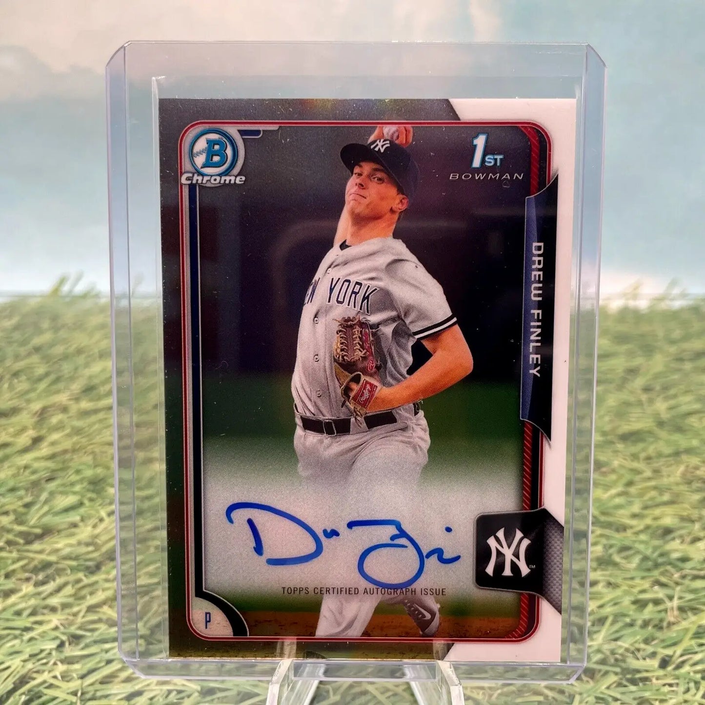 Drew Finley autographed baseball card from 2015 Bowman Chrome Prospect Refractor Auto