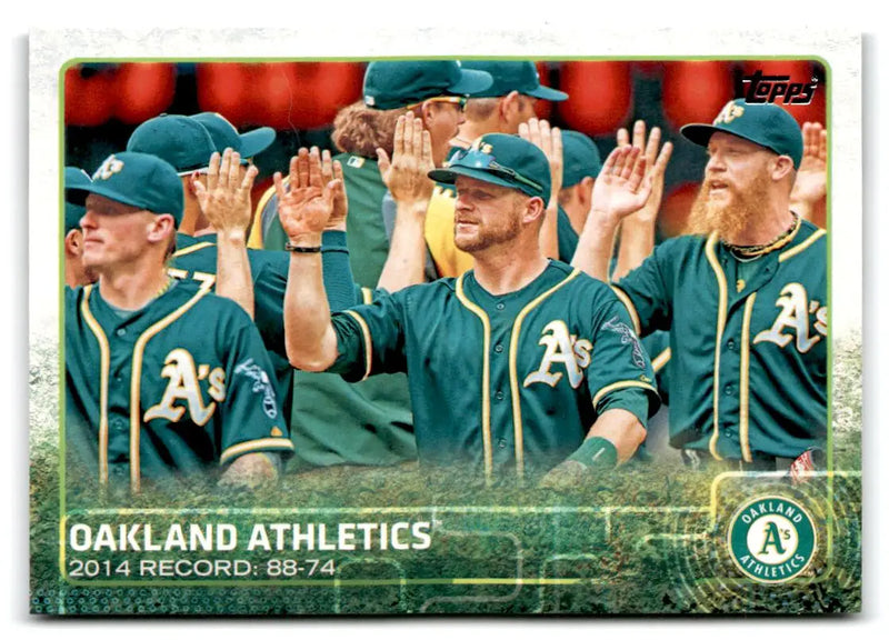 2015 Topps #33 Oakland Athletics - Baseball Card Single