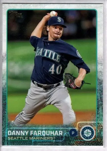2015 Topps #584 Danny Farquhar NM-MT Mariners - Baseball Card Single