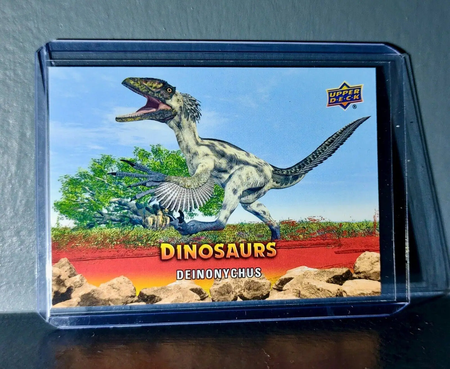 2015 Upper Deck Dinosaurs Deinonychus Extinction Red Parallel #37 Card - Non-Sports Card Single