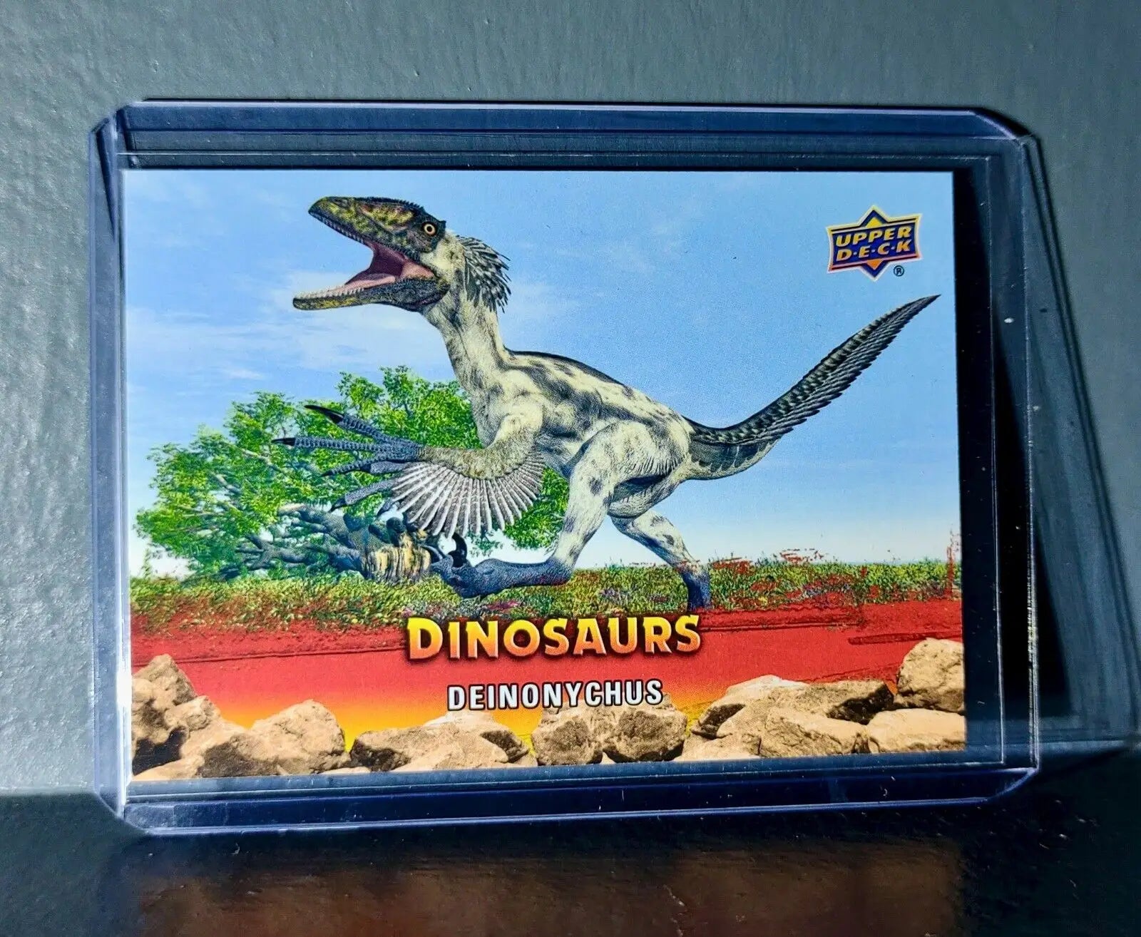 2015 Upper Deck Dinosaurs Deinonychus Extinction Red Parallel #37 Card - Non-Sports Card Single