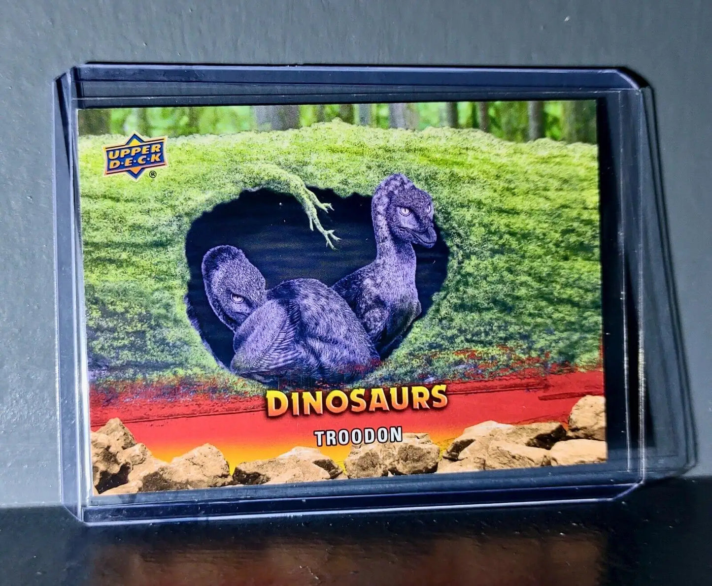 2015 Upper Deck Dinosaurs Troodon Extinction Red Parallel #5 Card - Non-Sports Card Single
