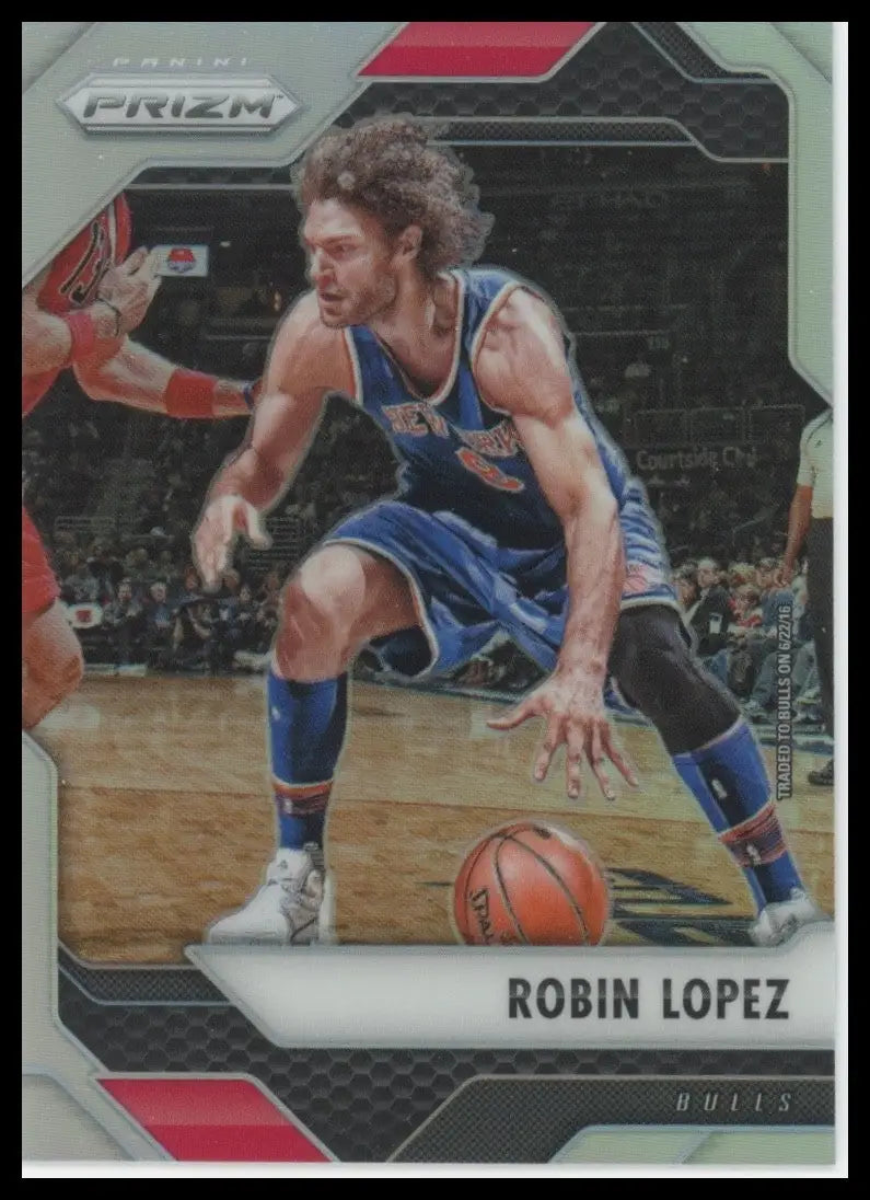 2016-17 Panini Prizm - Robin Lopez #26 Silver Prizm