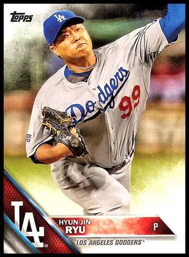 Hyun-Jin Ryu NM-MT baseball card from 2016 Topps #293 Dodgers with original gloss