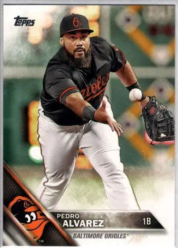 Original gloss Pedro Alvarez baseball card 2016 Topps NM-MT Orioles ID 23236