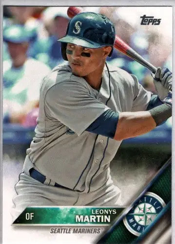 Leonys Martin baseball card with original gloss in 2016 Topps #601 NM-MT