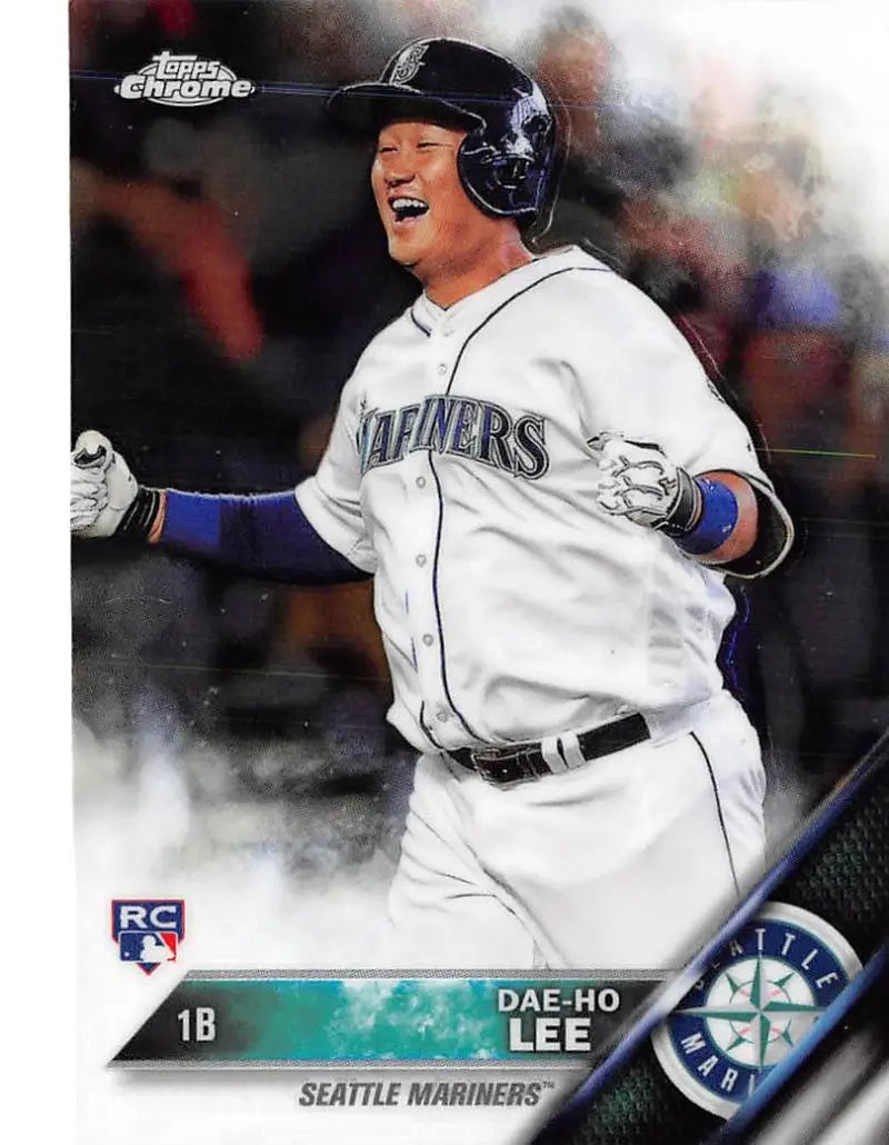 2016 Topps Chrome #179 Dae-Ho Lee NM-MT RC Rookie Seattle Mariners Baseball Card - Baseball Card Single