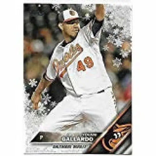 Baseball card of Yovani Gallardo from 2016 Topps Holiday Metallic Snowflake series