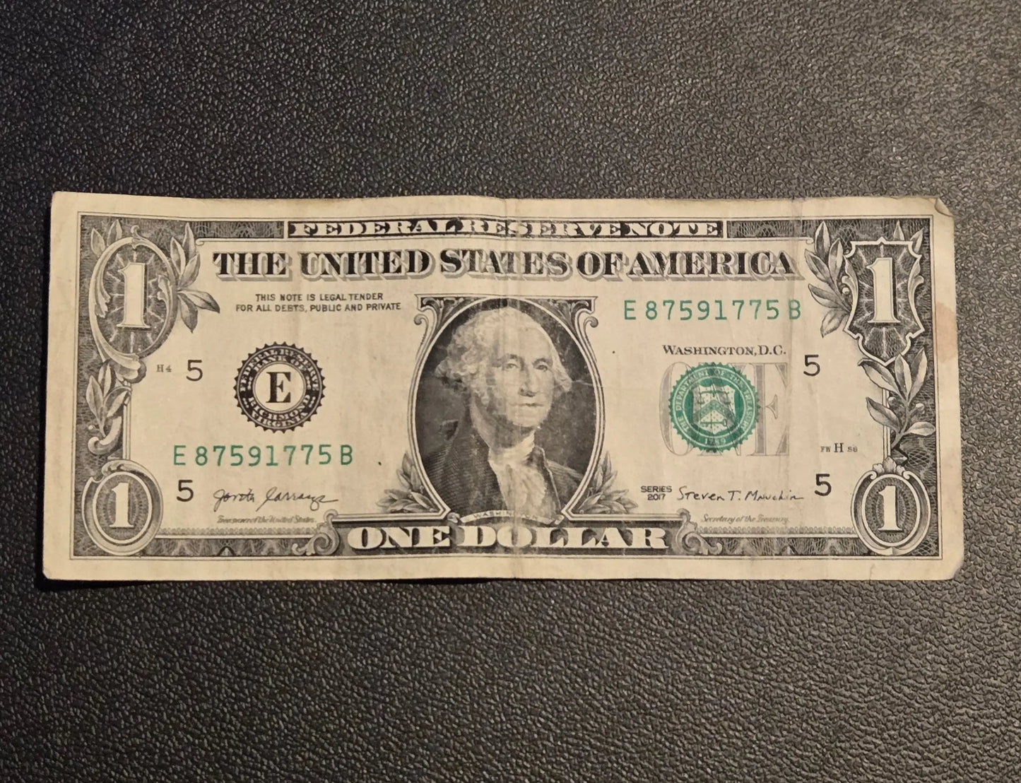 2017 $1 One Dollar Bill Federal Reserve Note Richmond E - Circulated - Coins & Currency