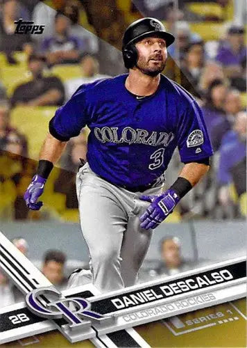 2017 Topps Gold #17 Daniel Descalso NM-MT 1600/2017 Rockies ID:5286 - Baseball Card Single