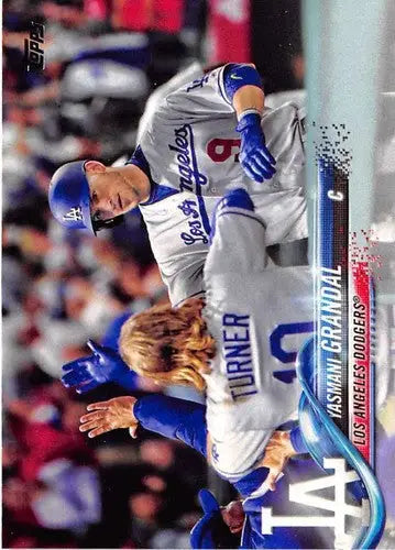 Original gloss Baseball card of Yasmani Grandal NM-MT from 2018 Topps #320 Dodgers