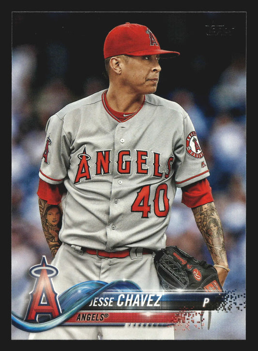 2018 Topps Series 2 Jesse Chavez #390 Los Angeles Angels - Baseball Card Single
