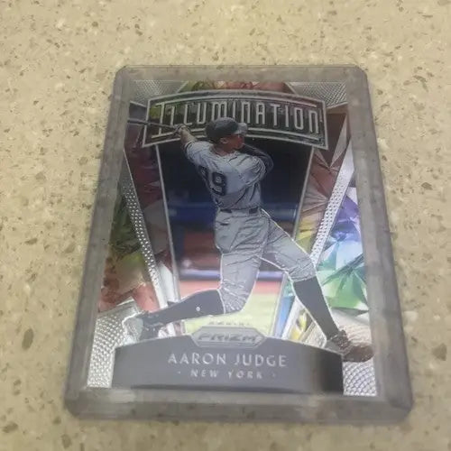 2019 PRIZM #I-1 AARON JUDGE ’ILLUMINATION’ NEW YORK YANKEES 100322