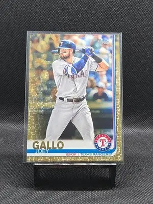 2019 Topps - Joey Gallo #112 Gold /2019 - Baseball Card Single