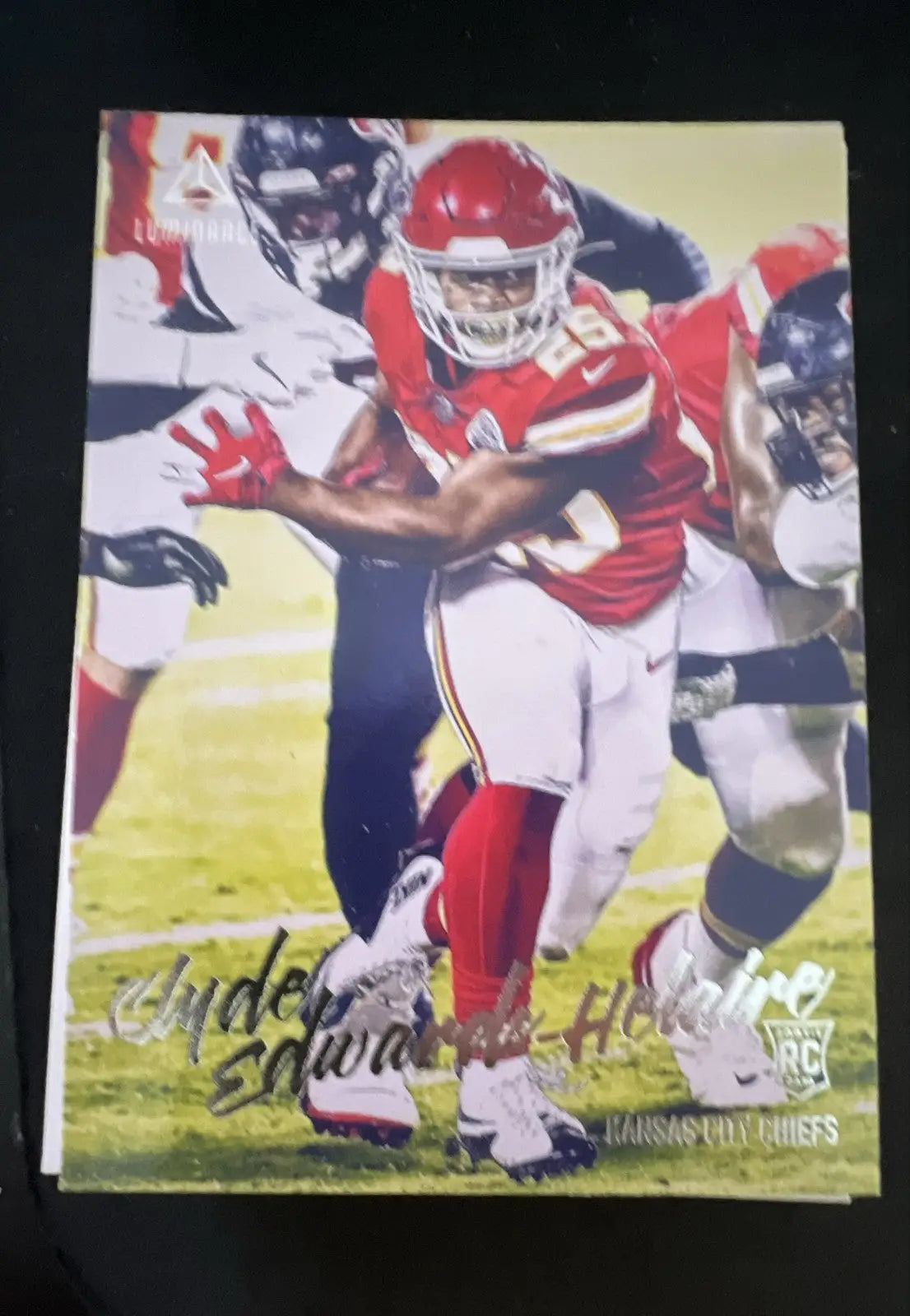 2020 Panini Chronicles - Luminance Update Rookies Clyde Edwards-Helaire #218...