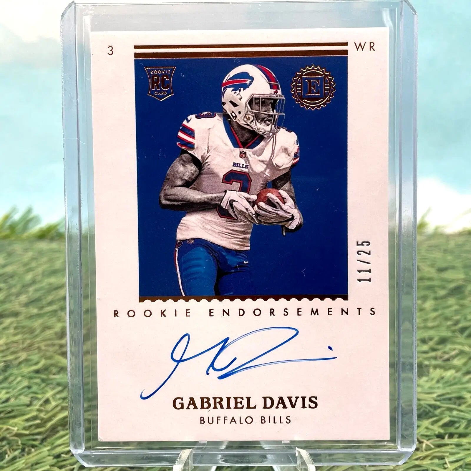 Gabriel Davis 2020 Panini Encased Rookie Endorsements trading card auto #11/25 SP
