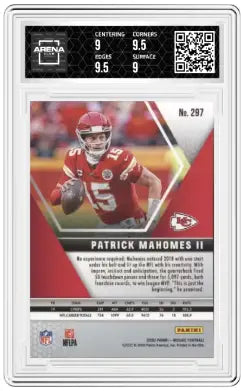 2020 Panini Mosaic Patrick Mahomes II #297 MVPs Football Arena Club 9.5