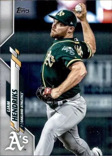 Liam Hendriks baseball card with original gloss, 2020 Topps #194 Liam Hendriks NM-MT
