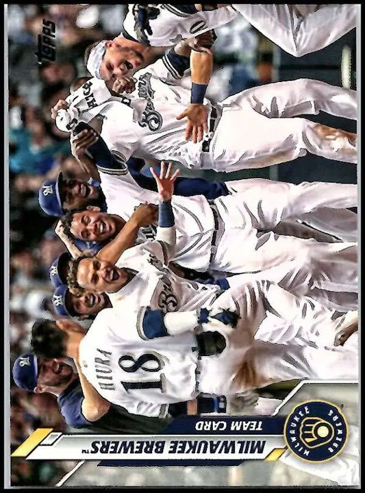 2020 Topps #27 Milwaukee Brewers NM-MT Baseball Card - Baseball Card Single