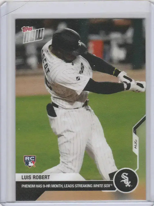 2020 Topps Now #M-AUG LUIS ROBERT CHICAGO WHITE SOX COTM - Baseball Card Single