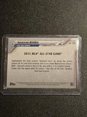 2020 Topps Update #U-154 Mariano Rivera Rainbow Foil - Baseball Card Single