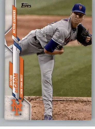 2020 Topps Update Jacob deGrom baseball card with original gloss Mets NM-MT
