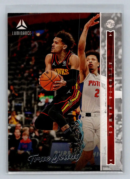 2021-22 Panini Chronicles #245 Trae Young Atlanta Hawks - Basketball Card Single