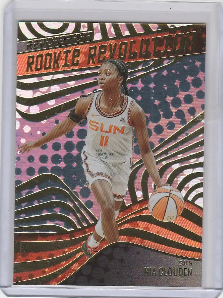 Basketball trading card of Nia Clouden, Panini WNBA Revolution Rookie for Connecticut Sun