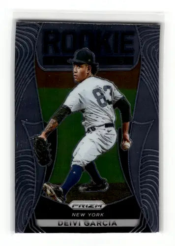 Original gloss Panini Prizm Rookie Deivi Garcia baseball card NY Yankees NM-MT