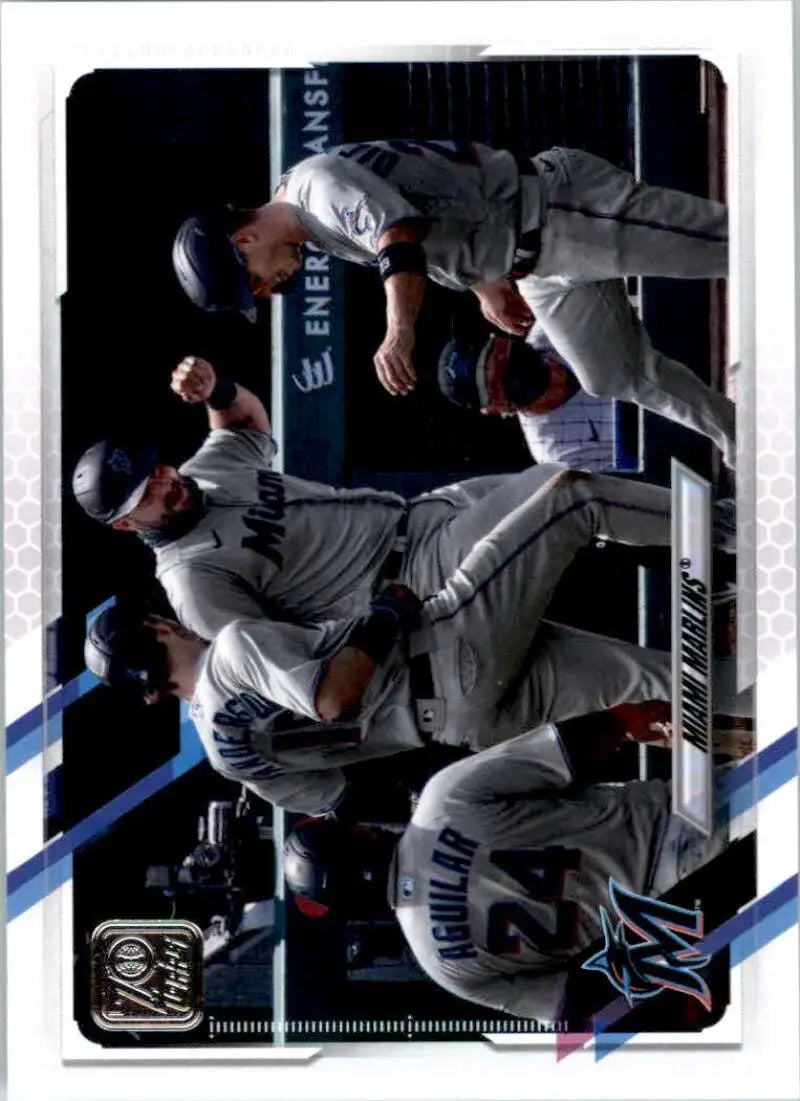2021 Topps #172 Miami Marlins NM-MT Baseball Card - Baseball Card Single