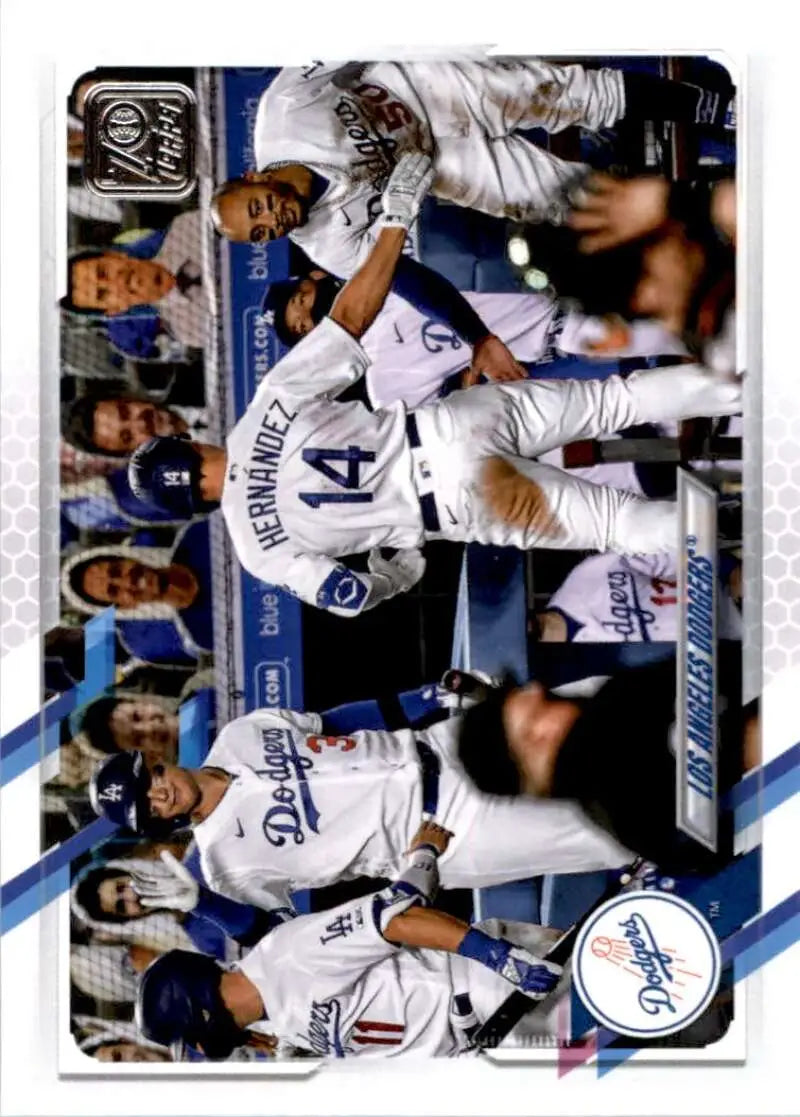 2021 Topps #201 Los Angeles Dodgers NM-MT Baseball Card - Baseball Card Single