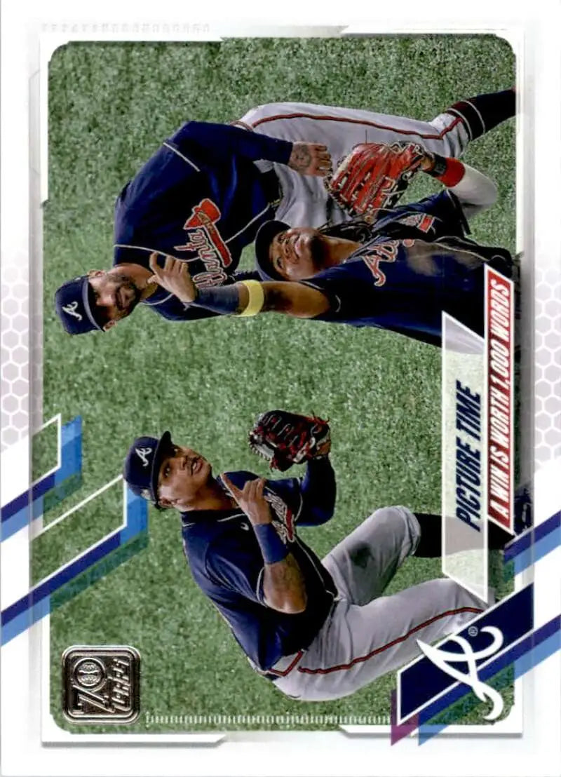 2021 Topps #372 Picture Time NM-MT Atlanta Braves Baseball Card - Baseball Card Single