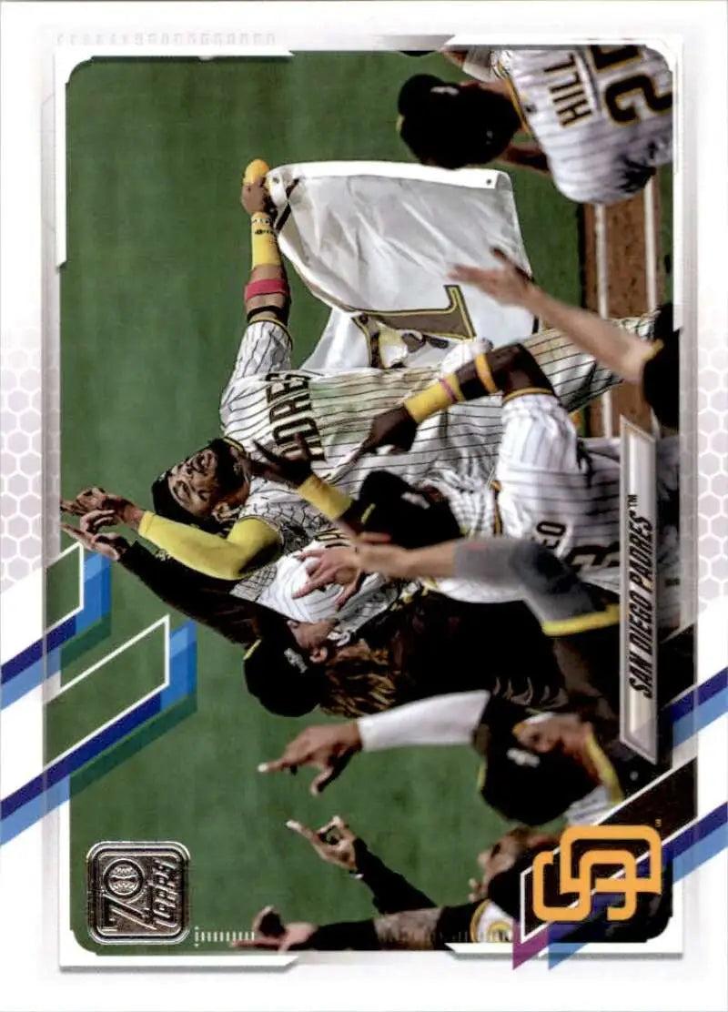 2021 Topps #604 San Diego Padres NM-MT Baseball Card - Baseball Card Single
