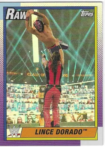 Original gloss Lince Dorado wrestling trading card from 2021 Topps Heritage Rainbow Foil