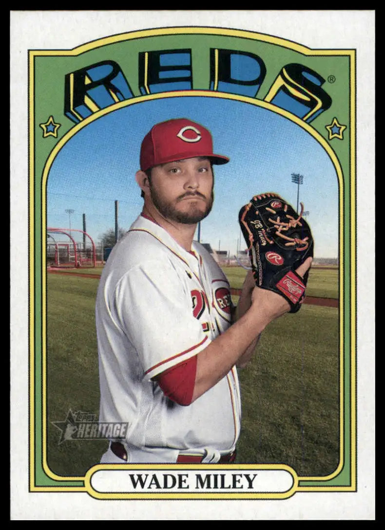 2021 Topps Heritage Wade Miley 573 Cincinnati Reds NM - Baseball Card Single