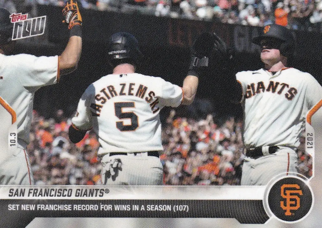San Francisco Giants baseball card from 2021 TOPPS NOW #901 featuring San Francisco team