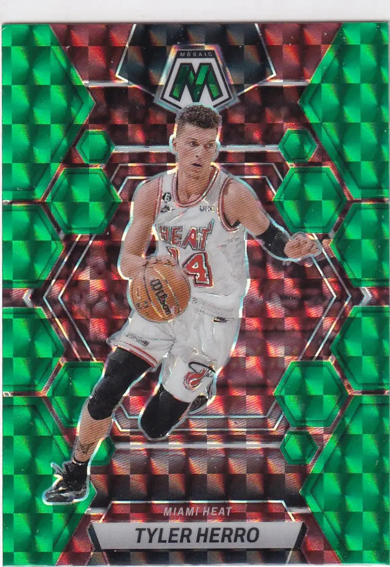 2022-23 MOSAIC #104 TYLER HERRO GREEN REACTIVE- MIAMI HEAT - Basketball Card Single