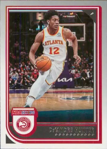 De’Andre Hunter basketball card from 2022-23 Panini NBA Hoops series
