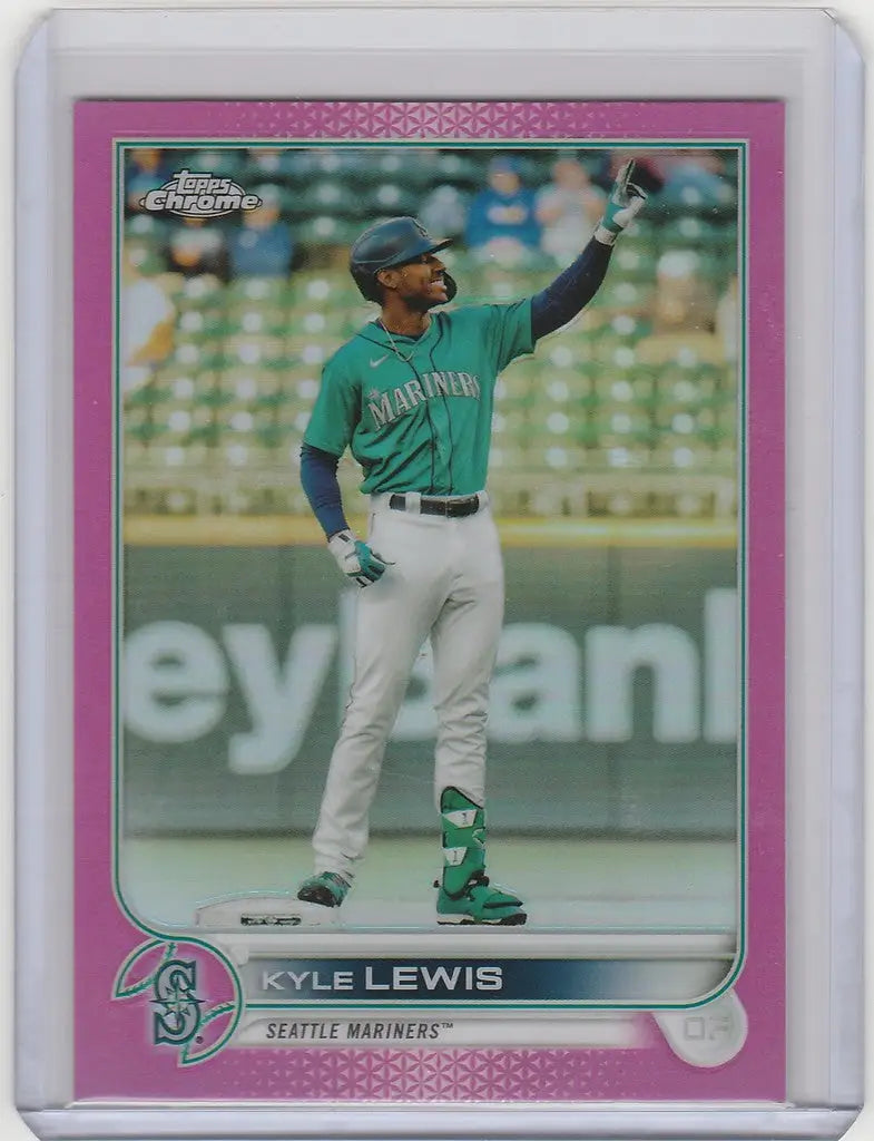 Baseball card of Kyle Lewis in teal jersey, 2022 Topps Chrome Pink #102 Seattle Mariners
