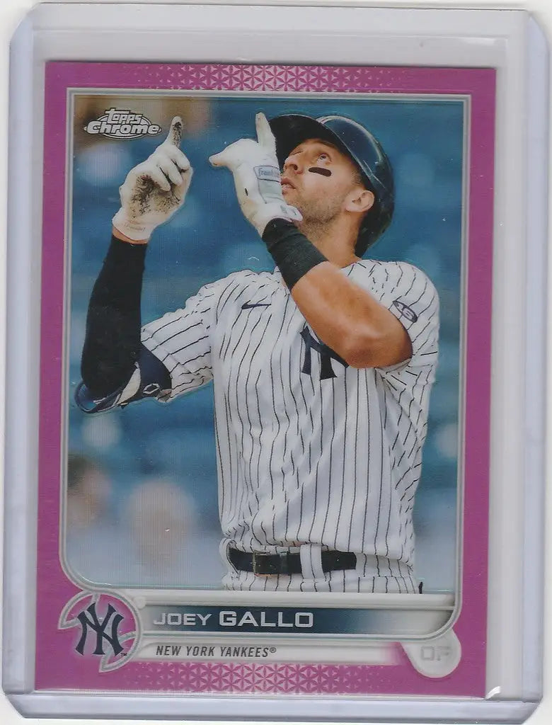 Baseball card of Joey Gallo in a pinstriped New York Yankees uniform, Topps Chrome Pink