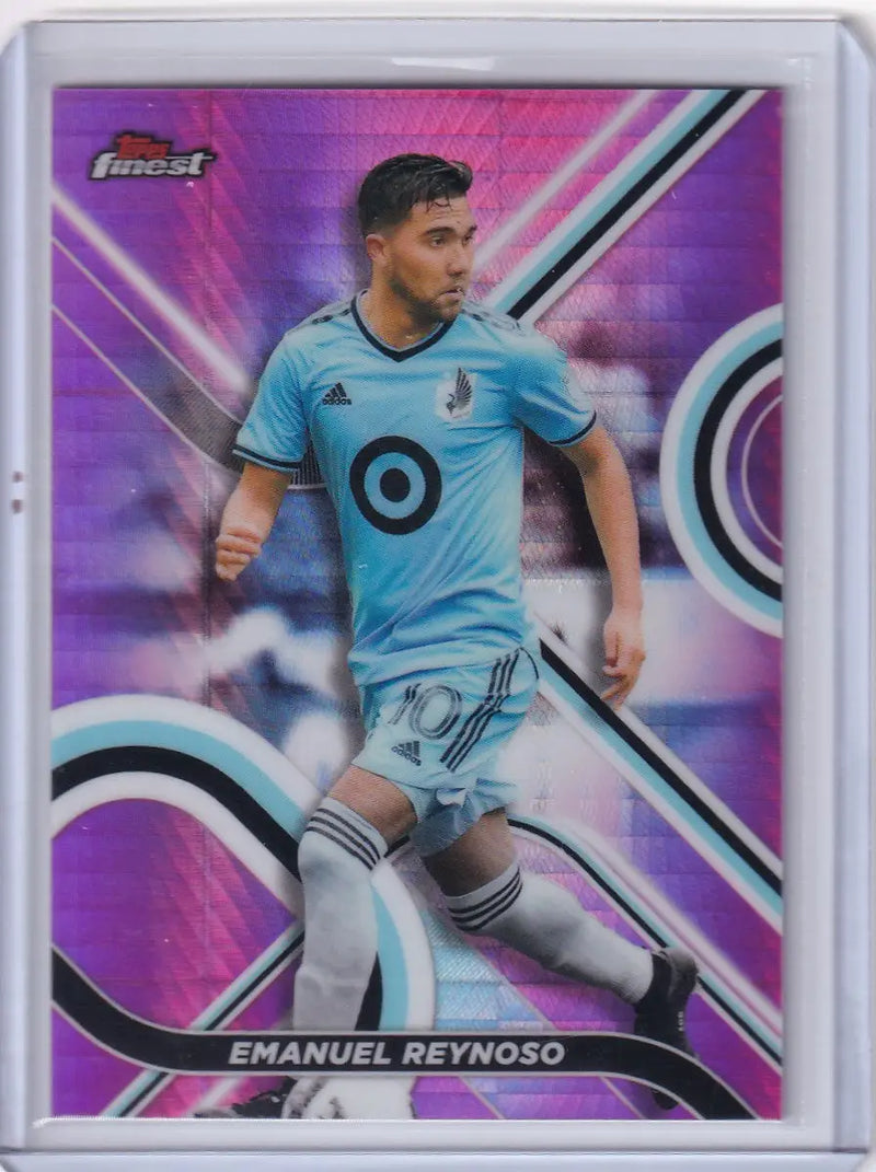 Soccer trading card of Emanuel Reynoso in light blue Minnesota United jersey, Topps Finest Pink